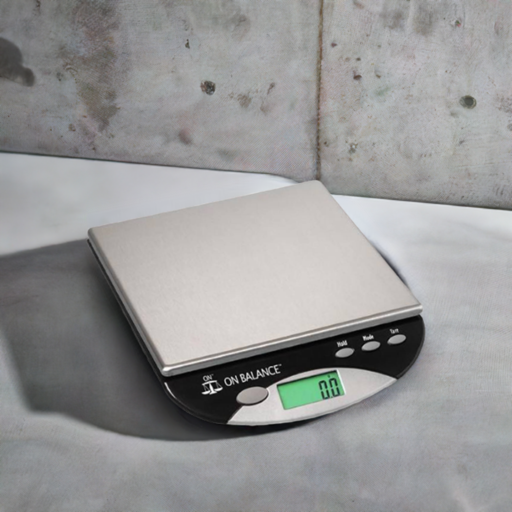 Brew-itCafe Digital Scales, stainless steel platform, easy-to-use function buttons, green backlit display.