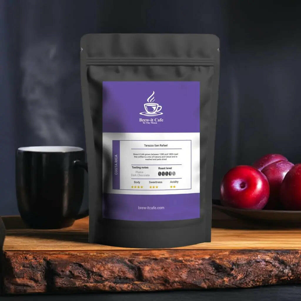 Brew-itCafe single-origin coffee bag with tasting notes and roast level displayed on label